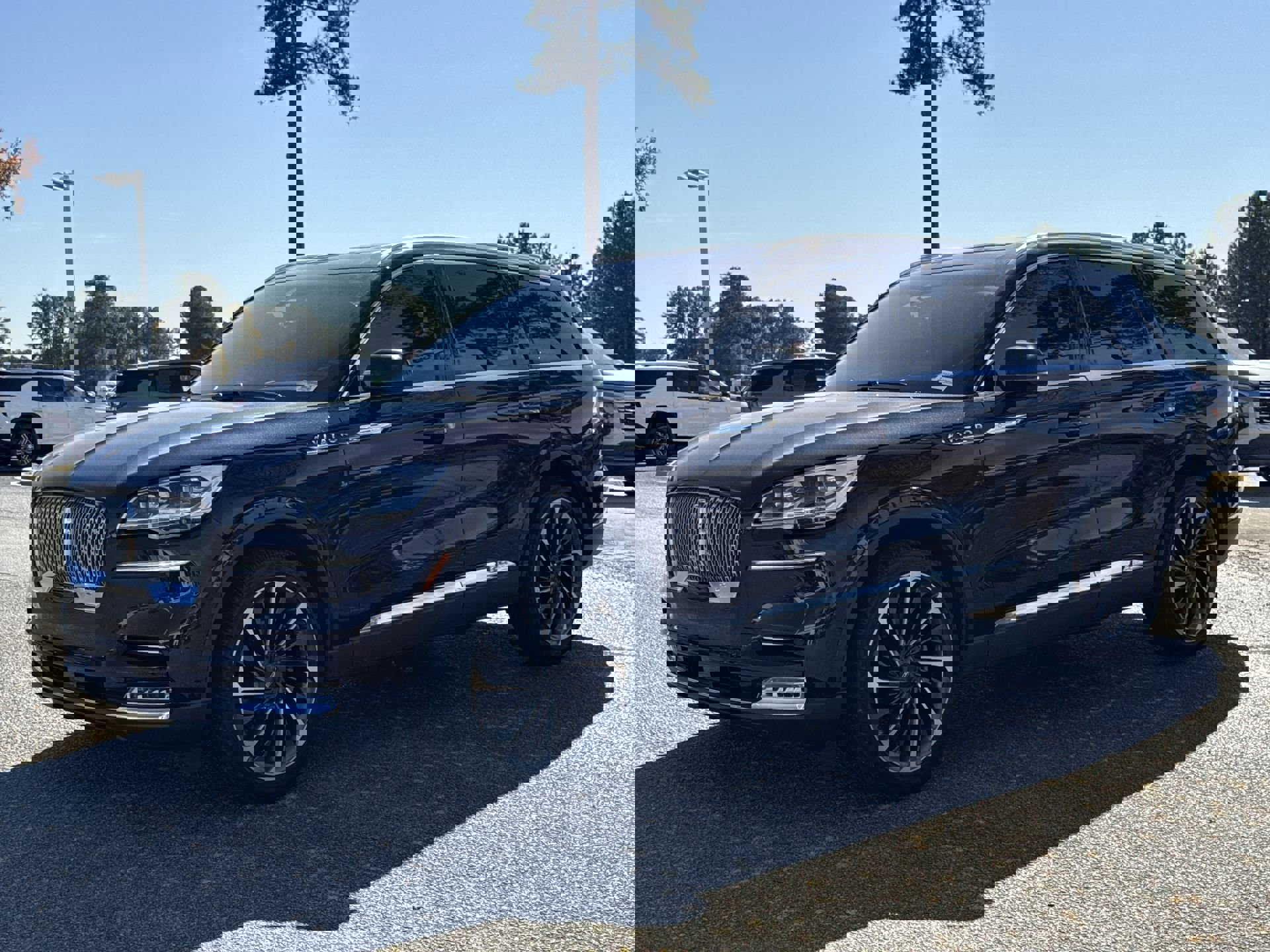 2023 Lincoln Aviator Reserve photo 3