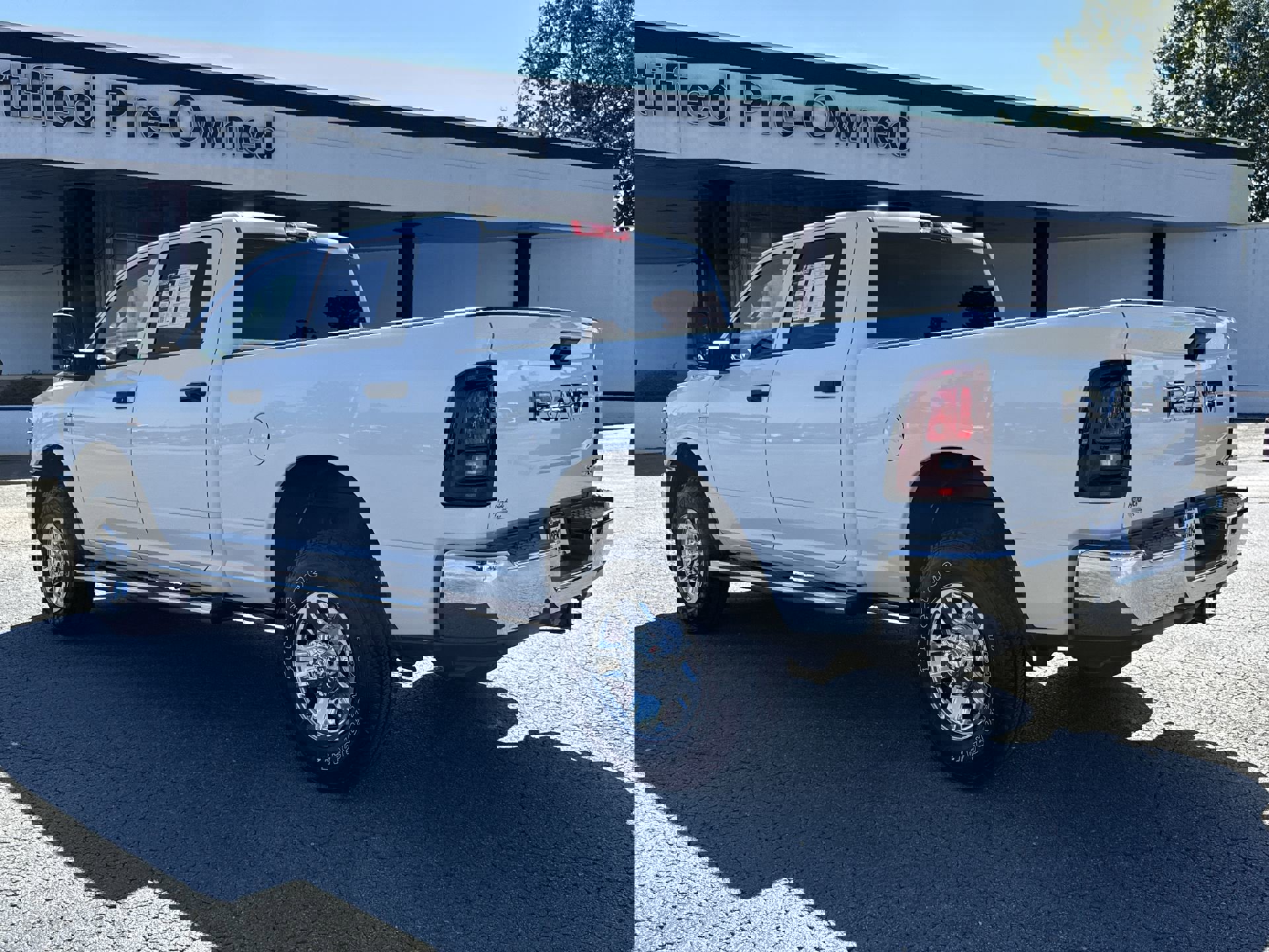 2025 Ram 3500 Tradesman photo 4