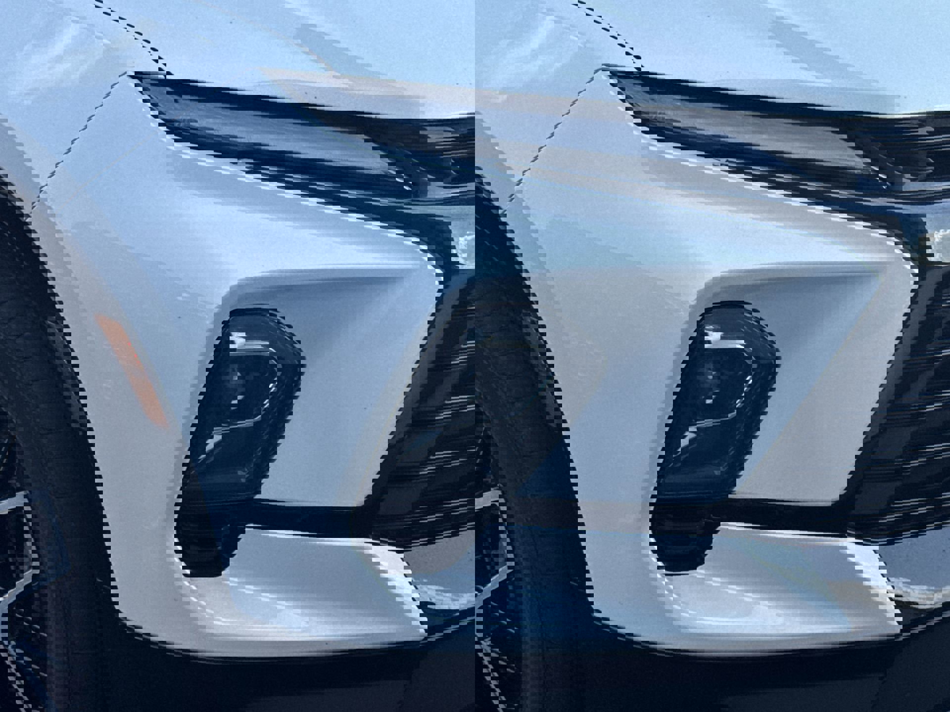 2023 Chevrolet Blazer RS photo 2