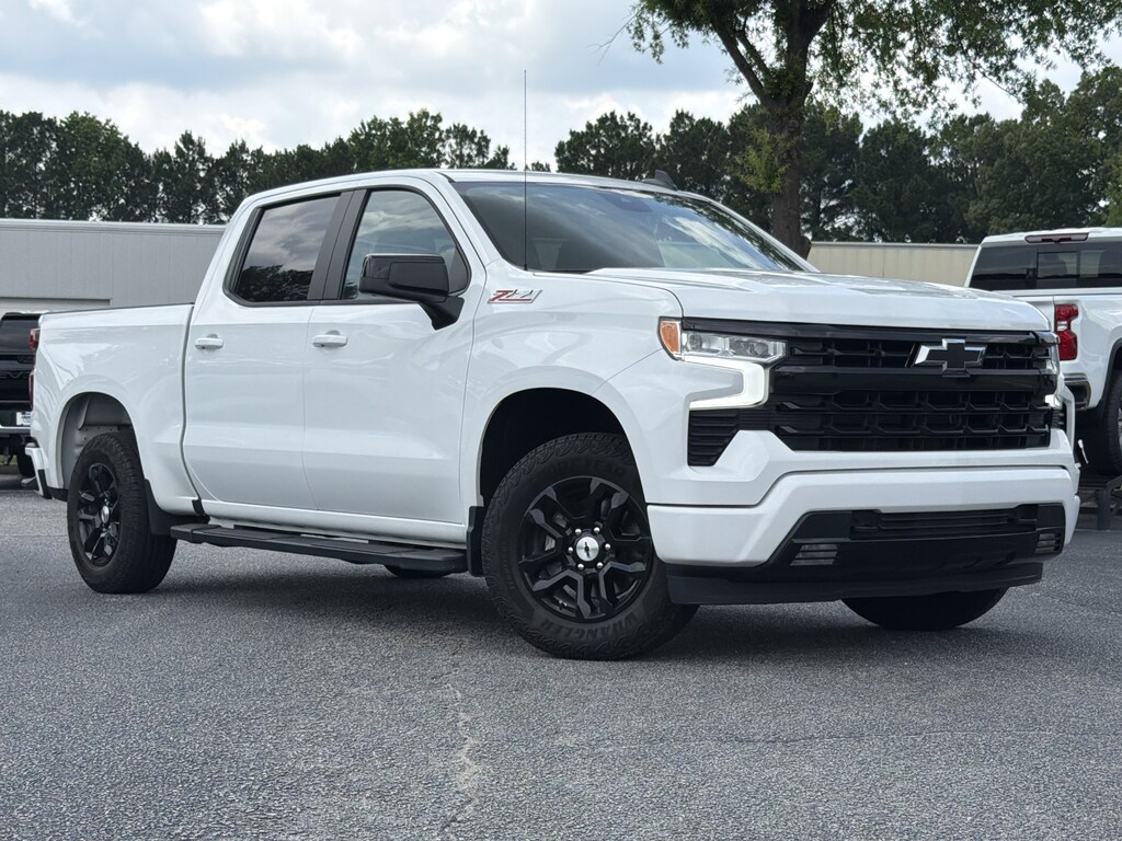 Used 2024 Chevrolet Silverado 1500 RST Pickup