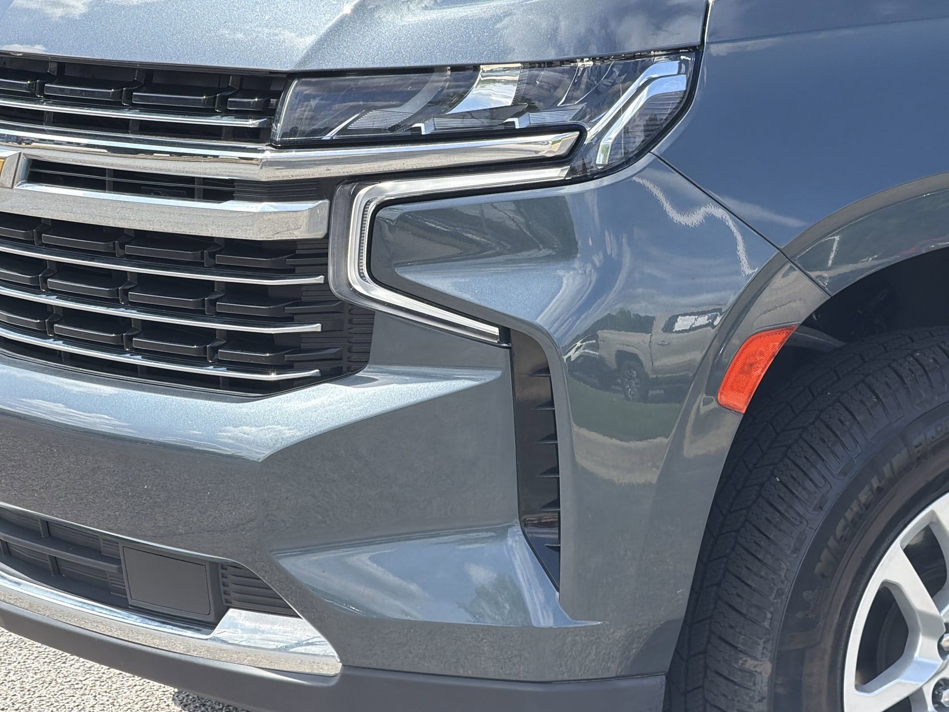 2021 Chevrolet Tahoe LT photo 4