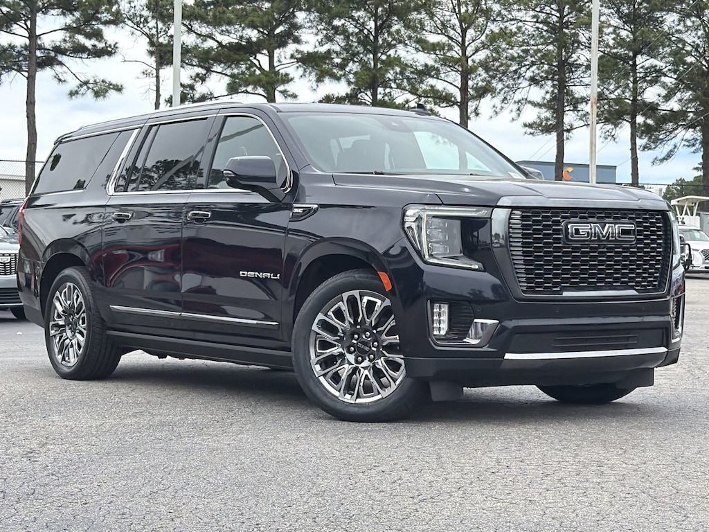 Used 2024 GMC Yukon XL Denali Ultimate SUV