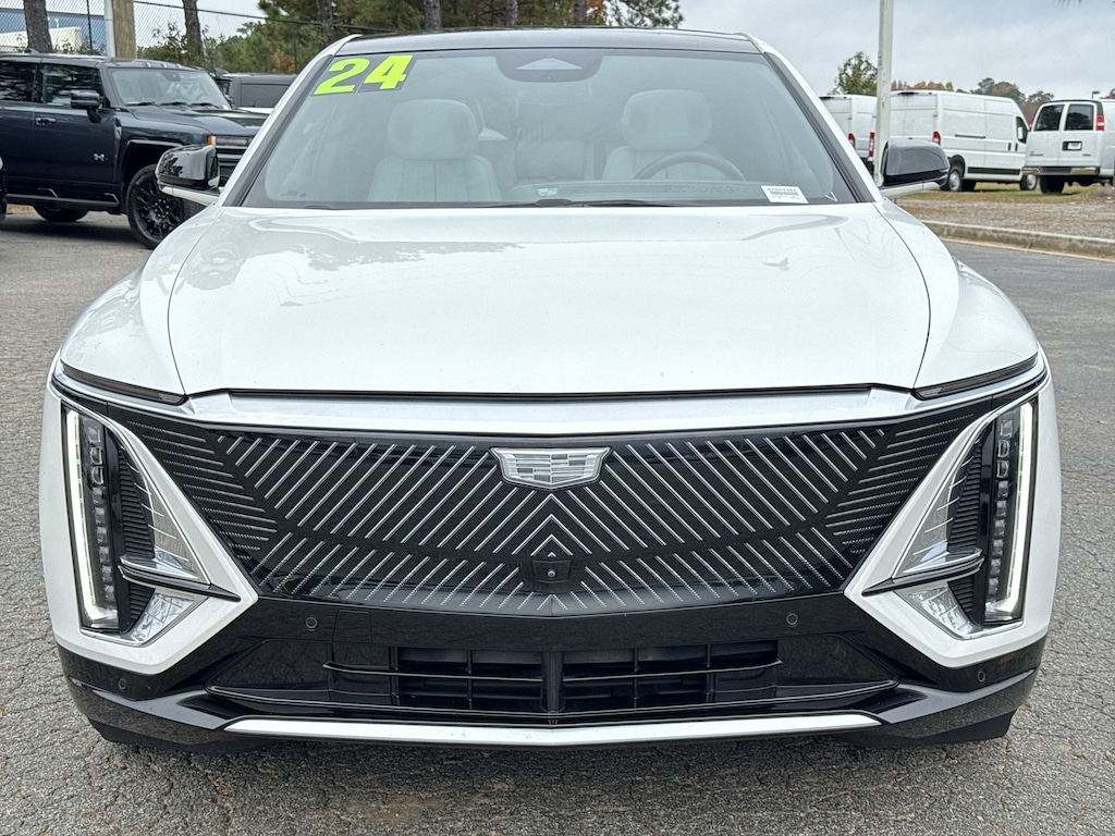 Used 2024 CADILLAC Lyriq Luxury SUV