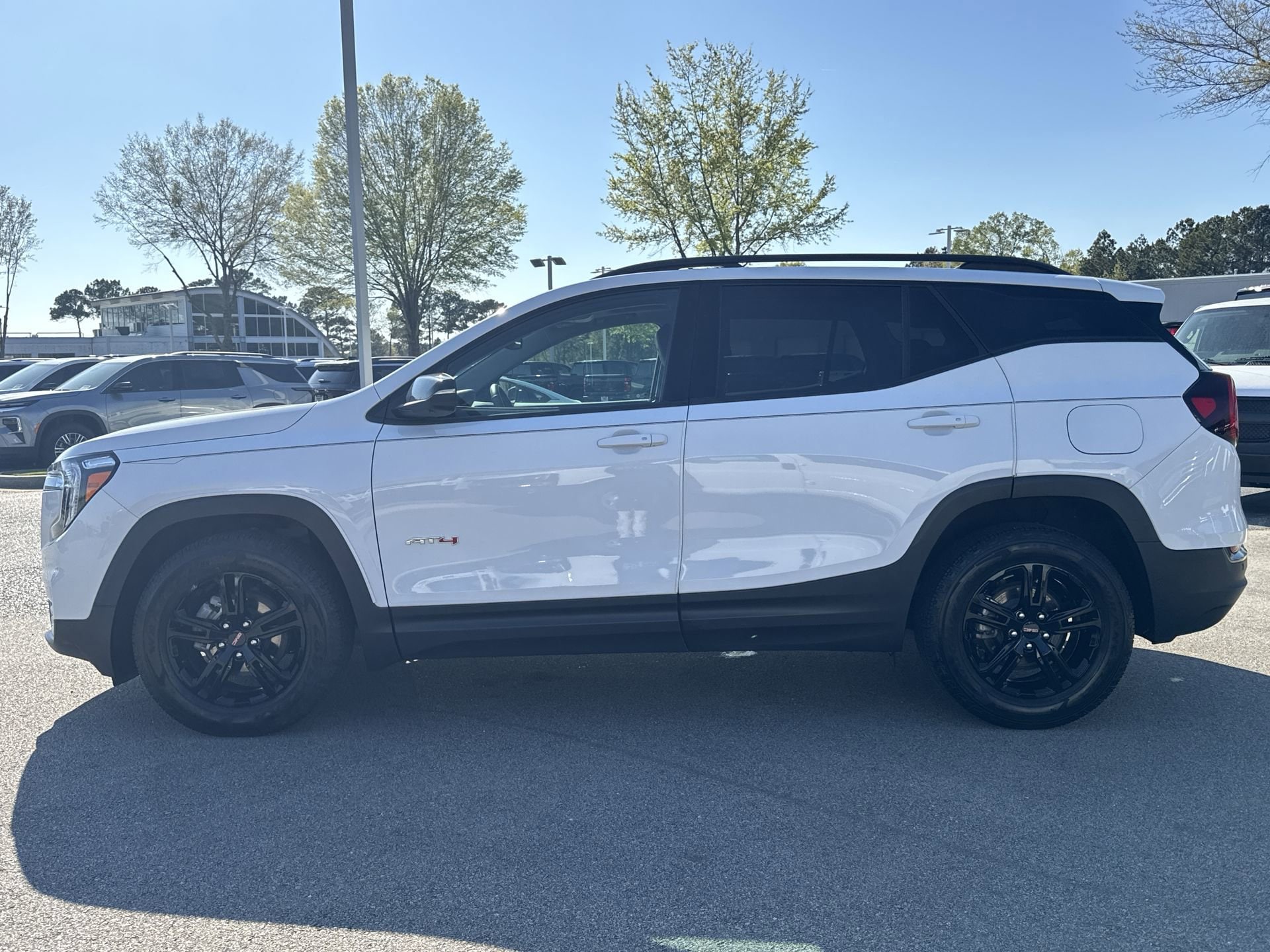 2023 GMC Terrain AT4 photo 5