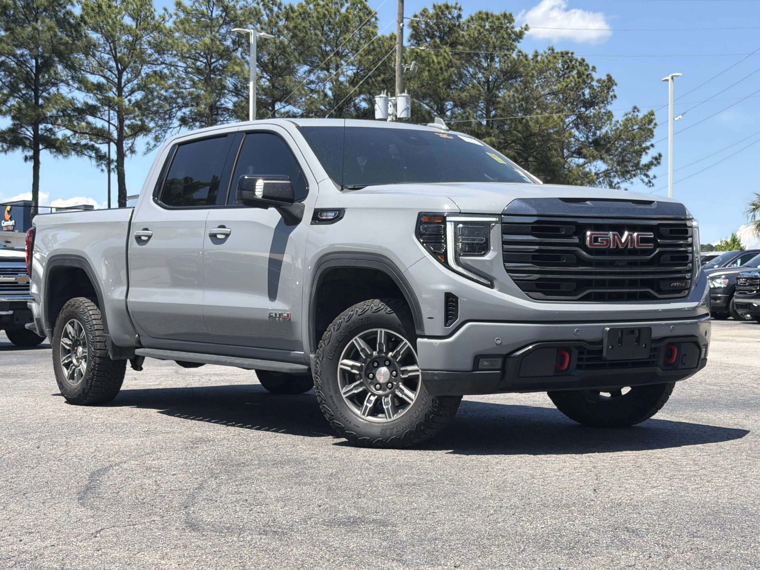 2024 GMC Sierra 1500 AT4 photo 2
