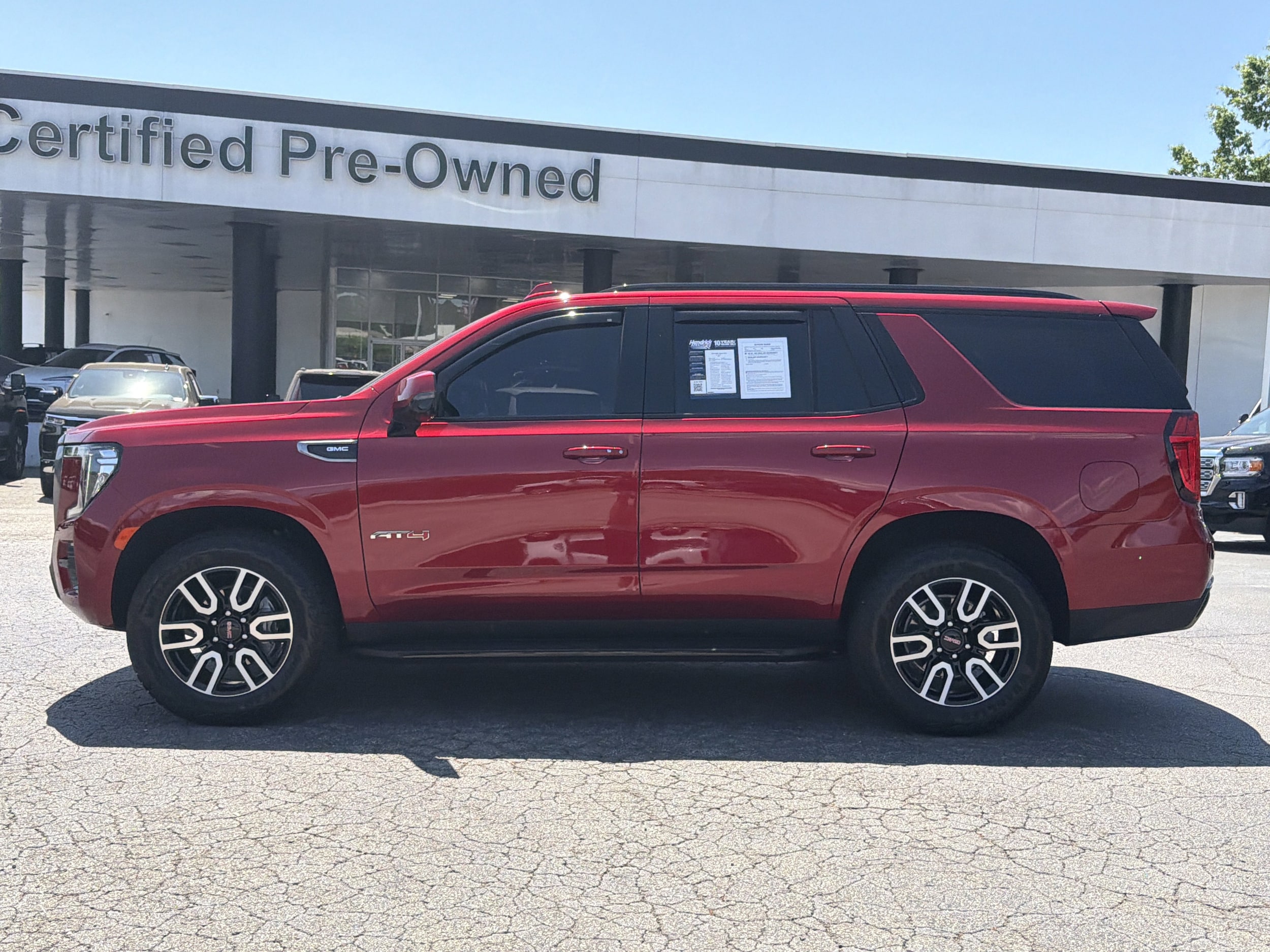 2024 GMC Yukon AT4 photo 3