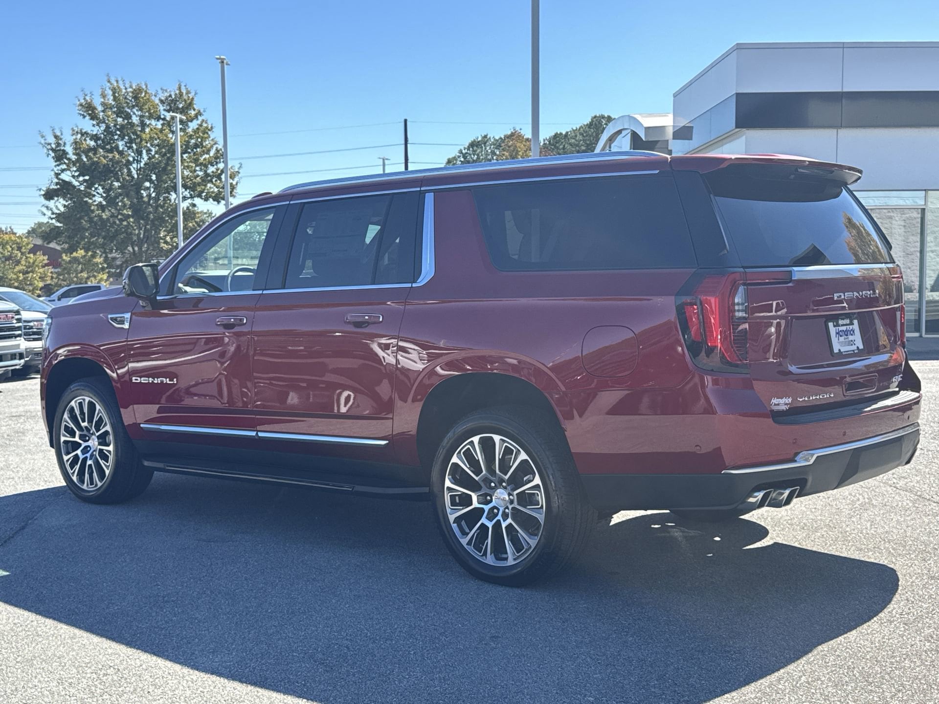 2026 GMC Yukon XL Denali photo 3