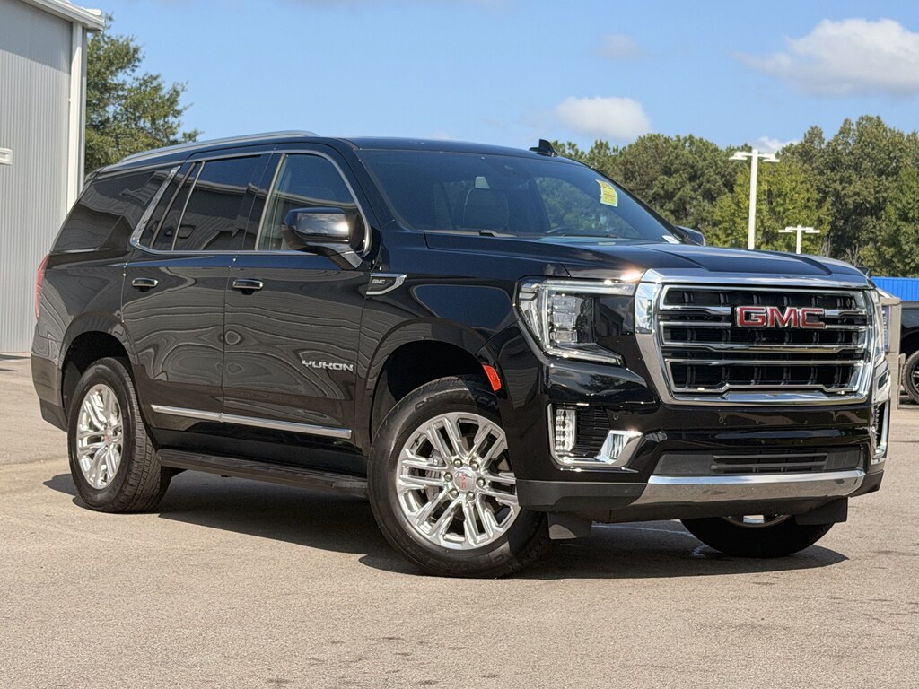 Used 2023 GMC Yukon SLT SUV