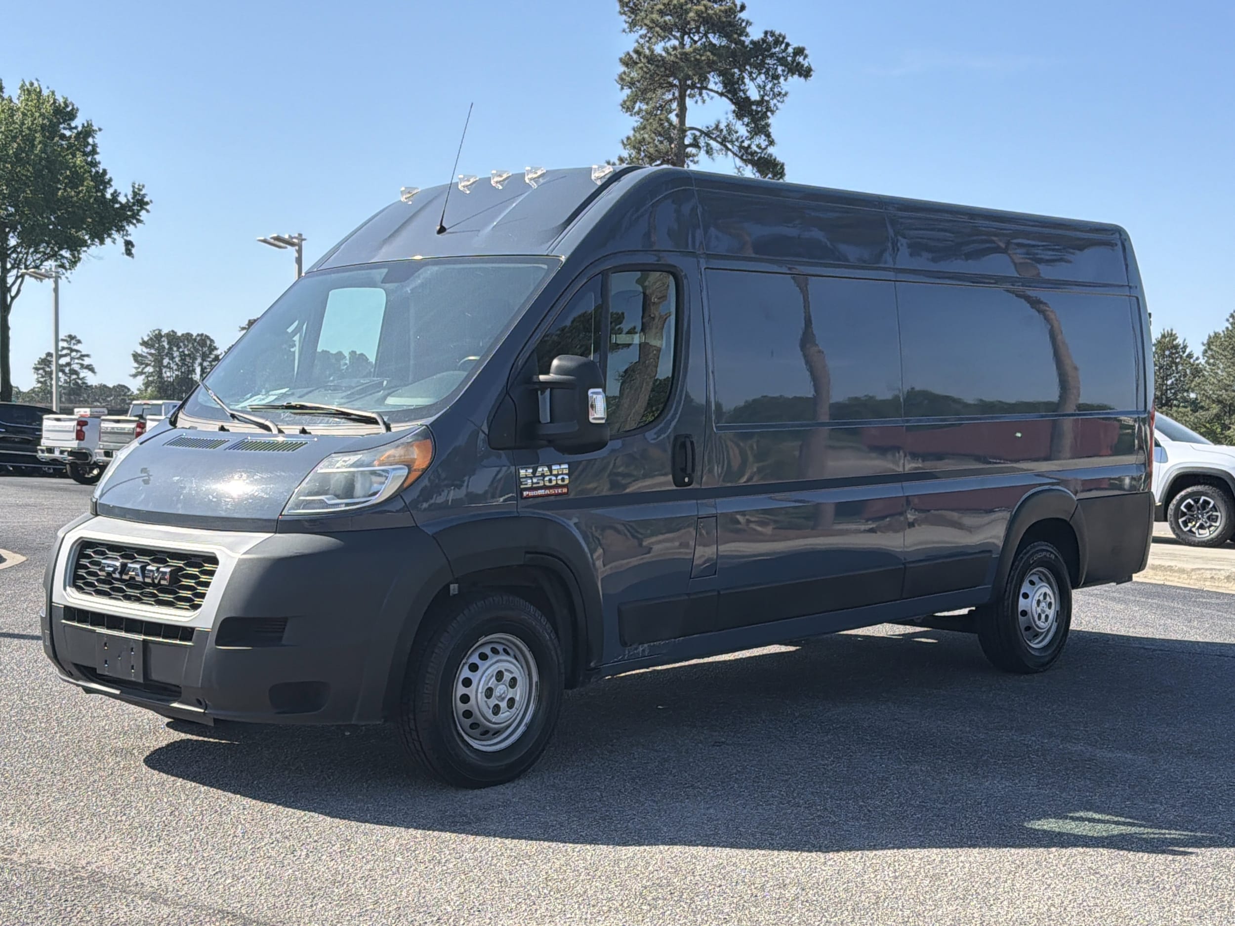 2020 Ram Promaster Cargo Van photo 6