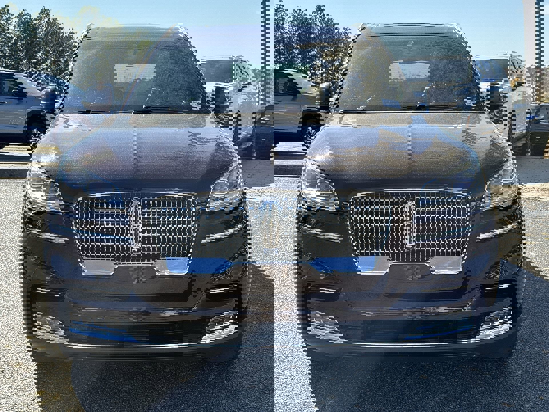 2023 Lincoln Aviator Reserve photo 2