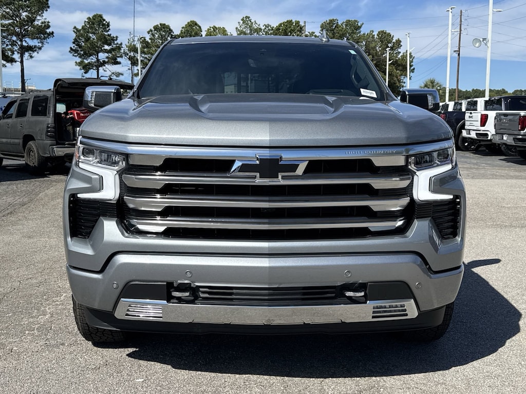 Used 2025 Chevrolet Silverado 1500 High Country Pickup