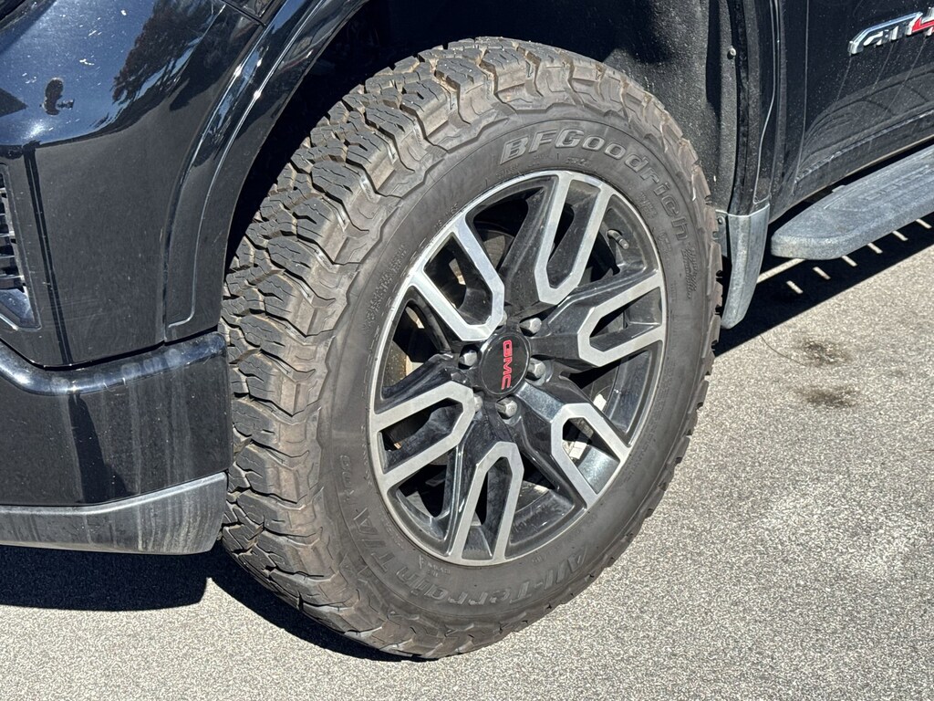 Used 2022 GMC Sierra 1500 AT4 Pickup