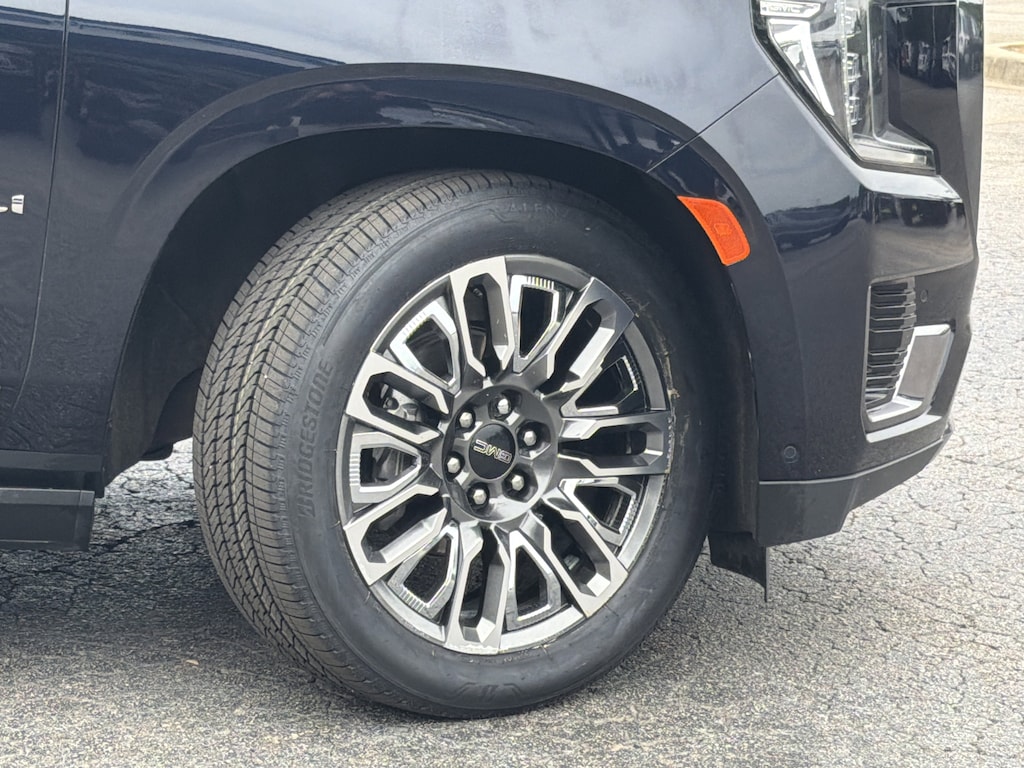 Used 2024 GMC Yukon XL Denali Ultimate SUV