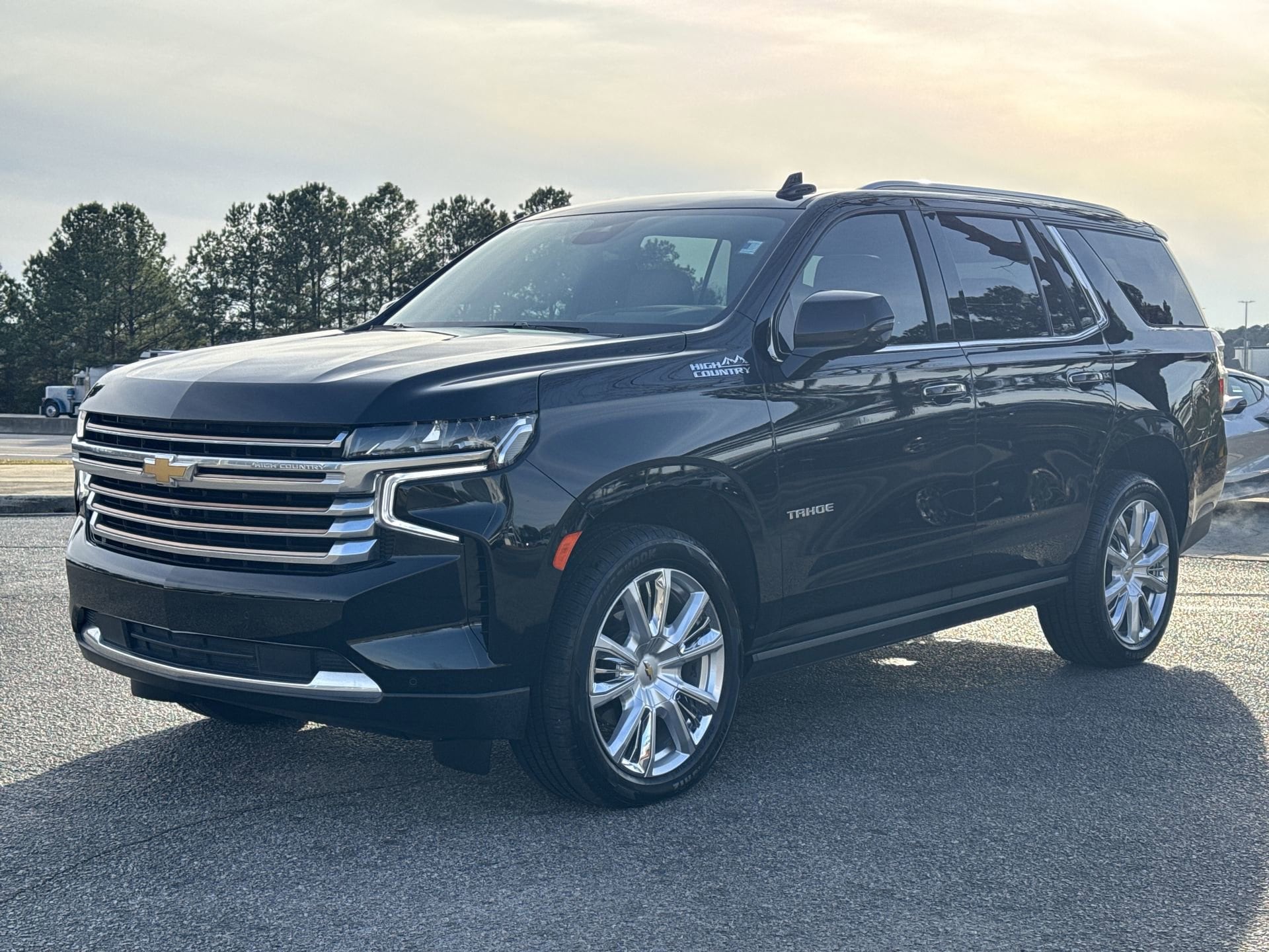 2023 Chevrolet Tahoe High Country photo 2