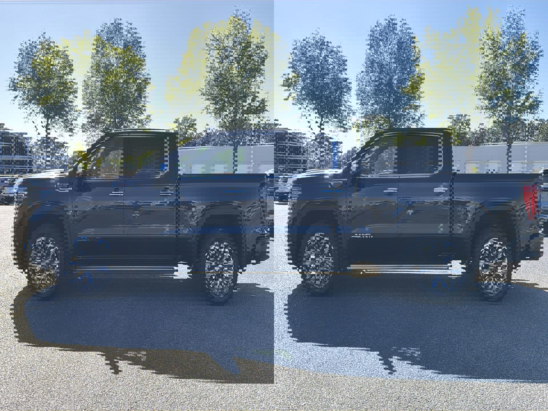 2025 GMC Sierra 1500 Denali photo 5