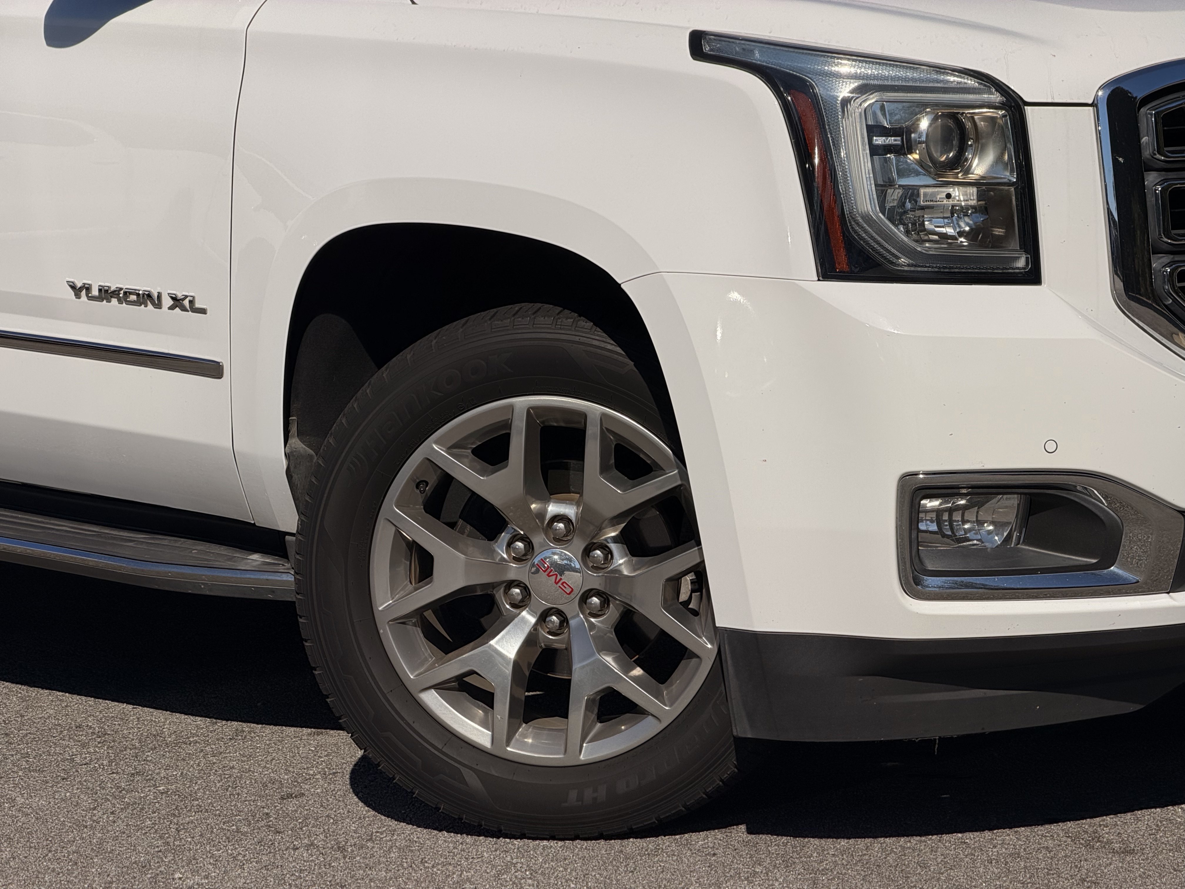 Used 2020 GMC Yukon XL SLT Standard Edition SUV