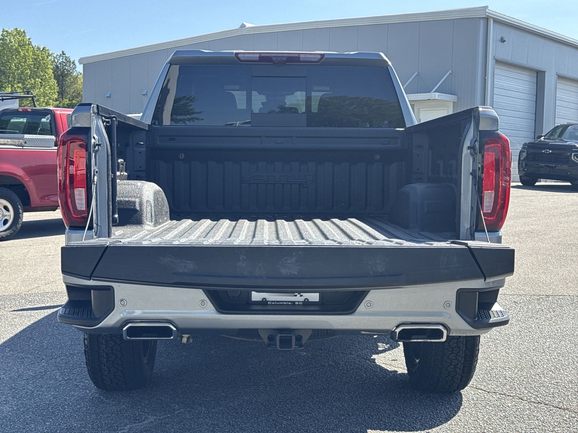 2024 GMC Sierra 1500 AT4 photo 2