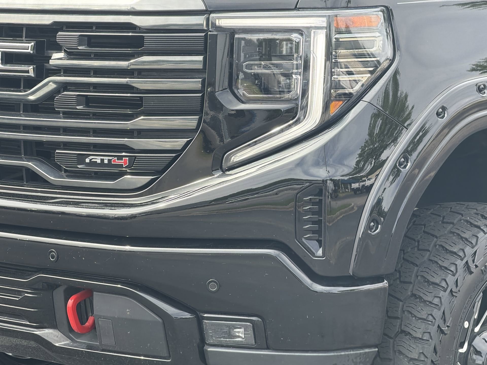 2023 GMC Sierra 1500 AT4 photo 6