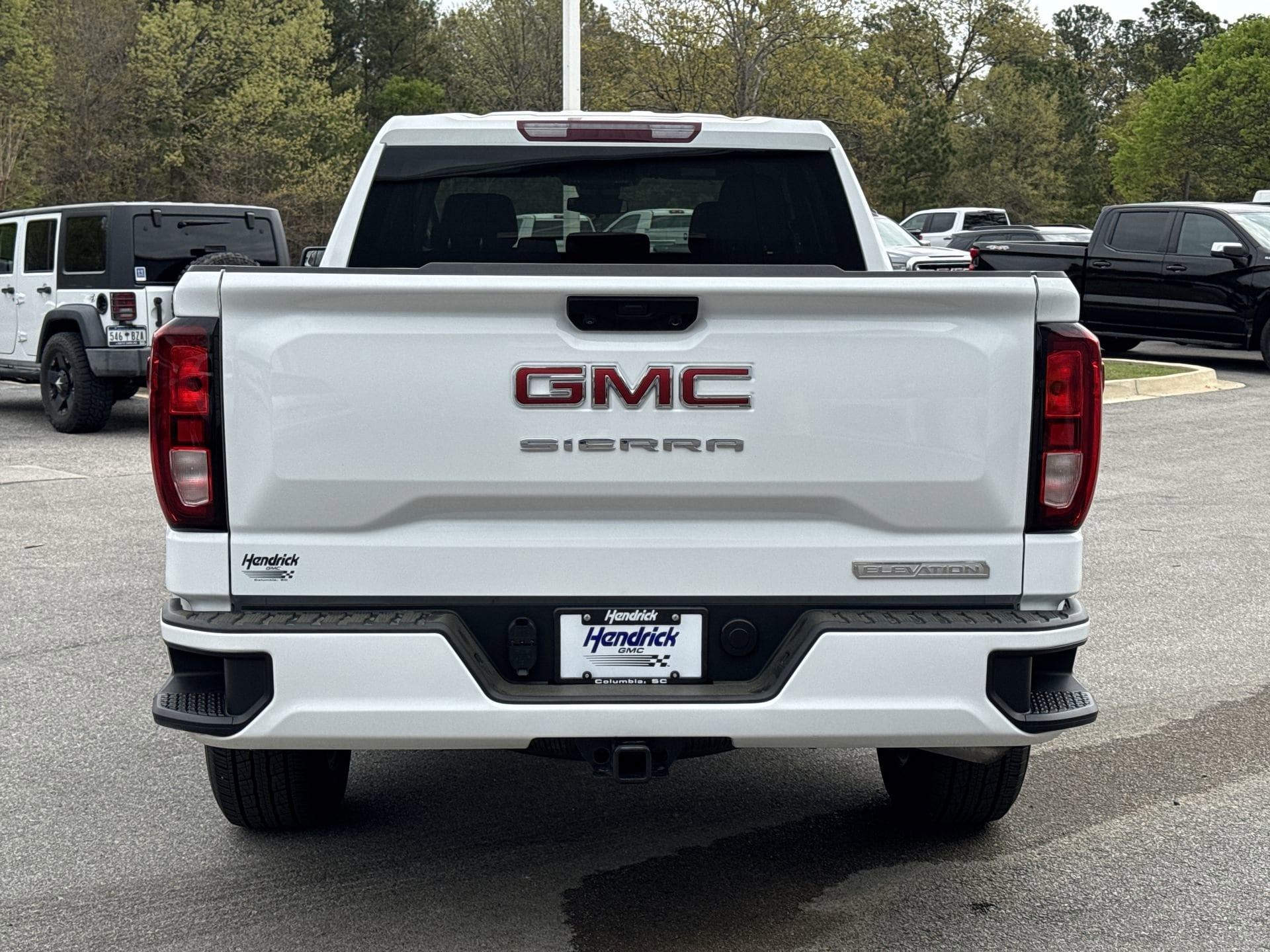 2024 GMC Sierra 1500 Elevation photo 3