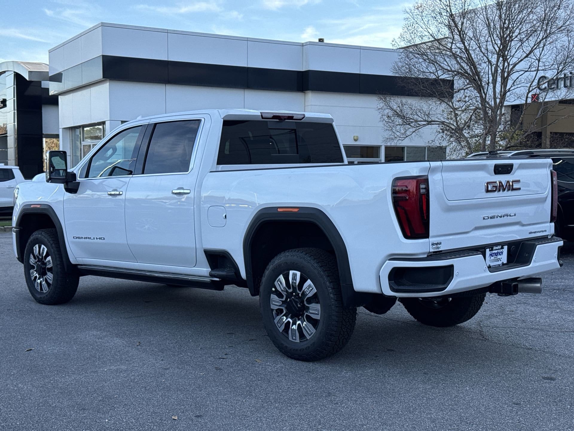 2026 GMC Sierra 2500HD Denali photo 5