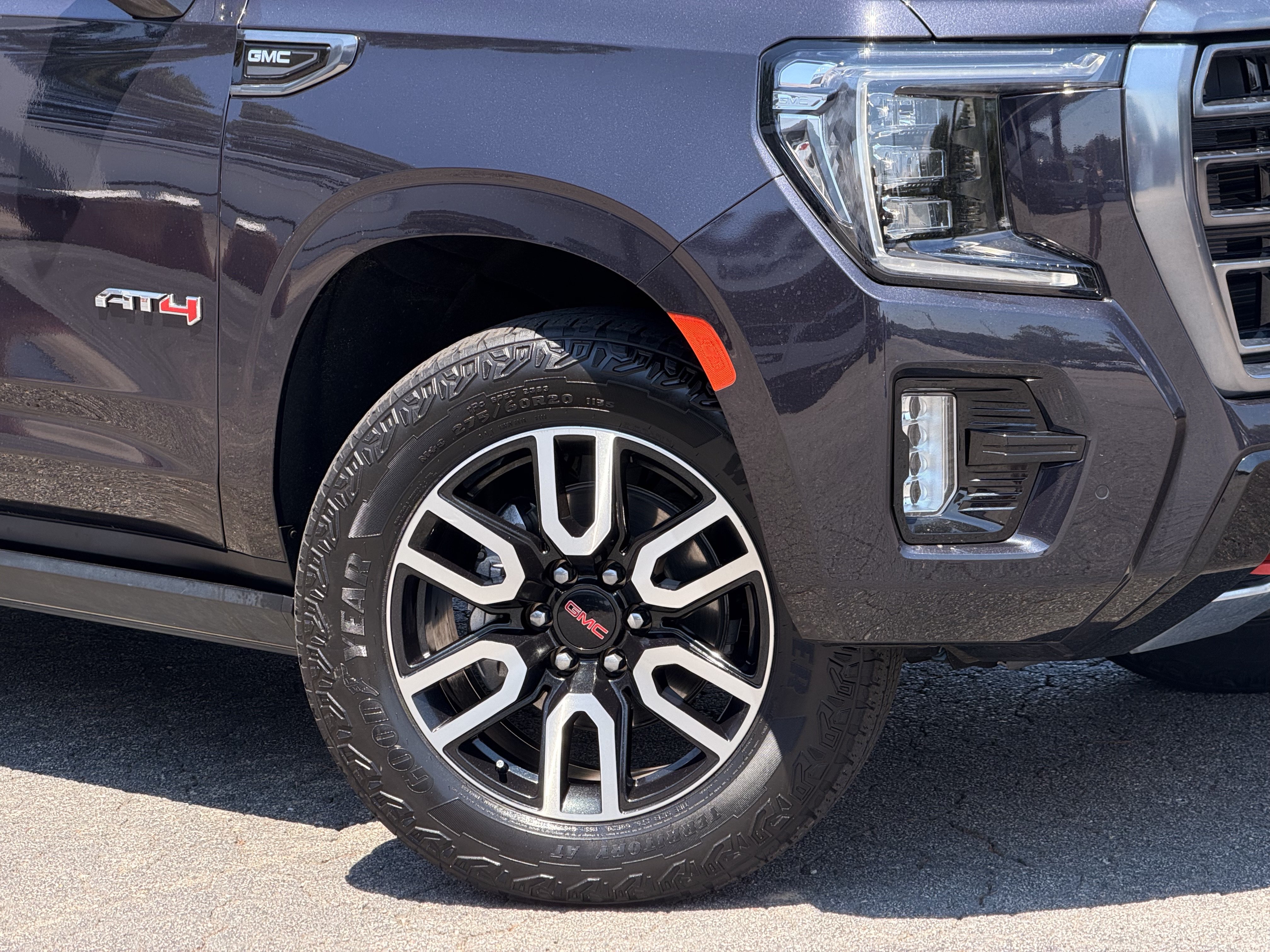 Used 2024 GMC Yukon AT4 SUV