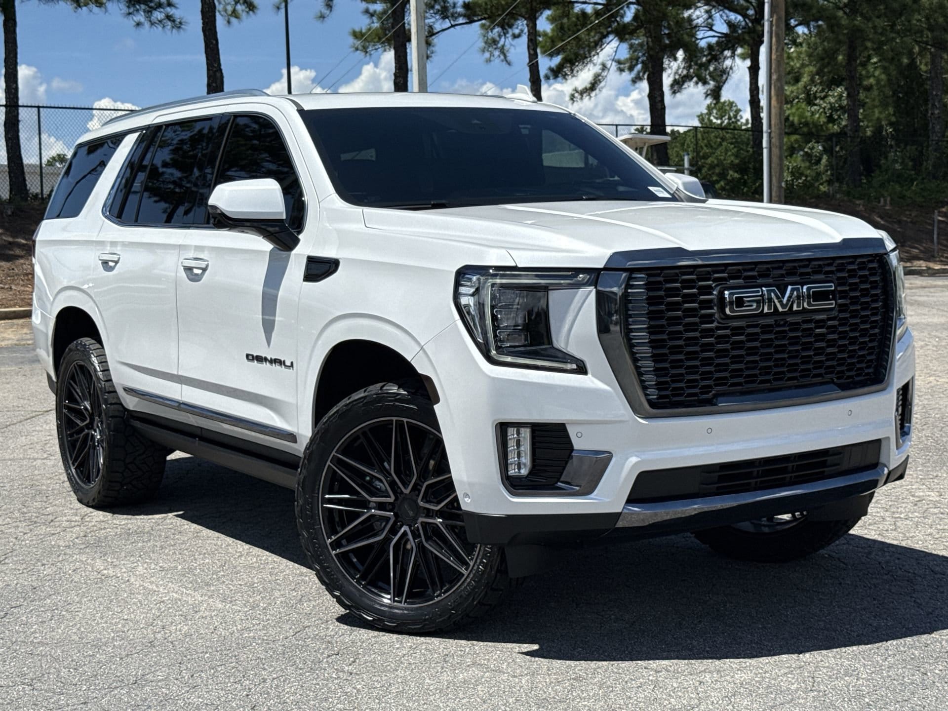 2024 GMC Yukon Denali Ultimate
