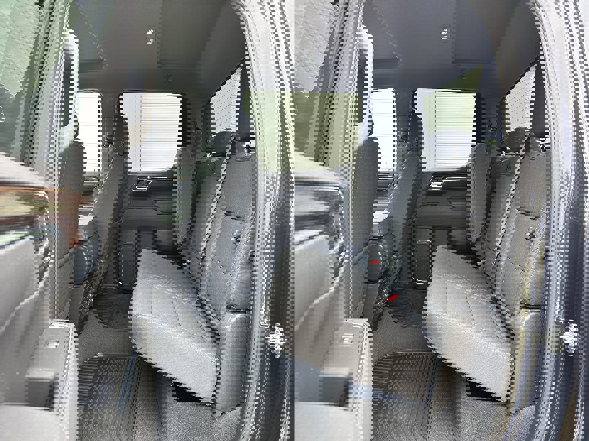 2025 GMC Sierra 1500 Elevation photo 5