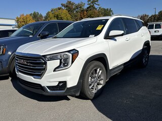 2024 GMC Terrain SLT SUV