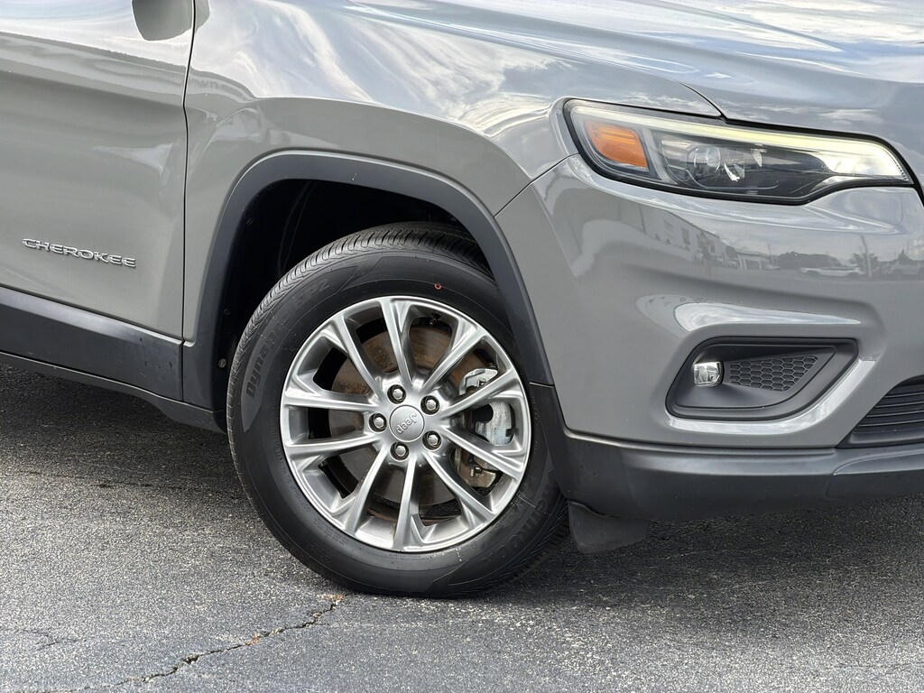 Used 2021 Jeep Cherokee Latitude Lux SUV