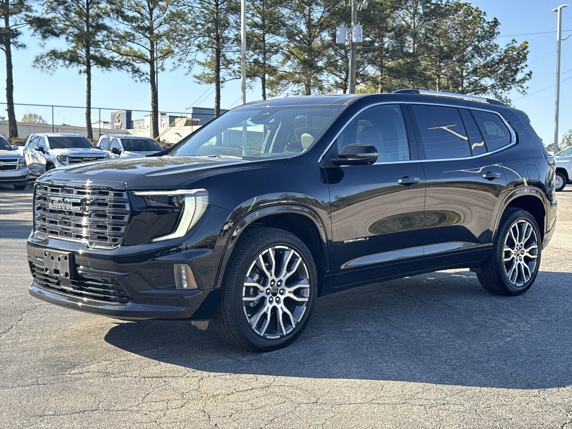 2026 GMC Acadia AWD Denali Ultimate photo 2