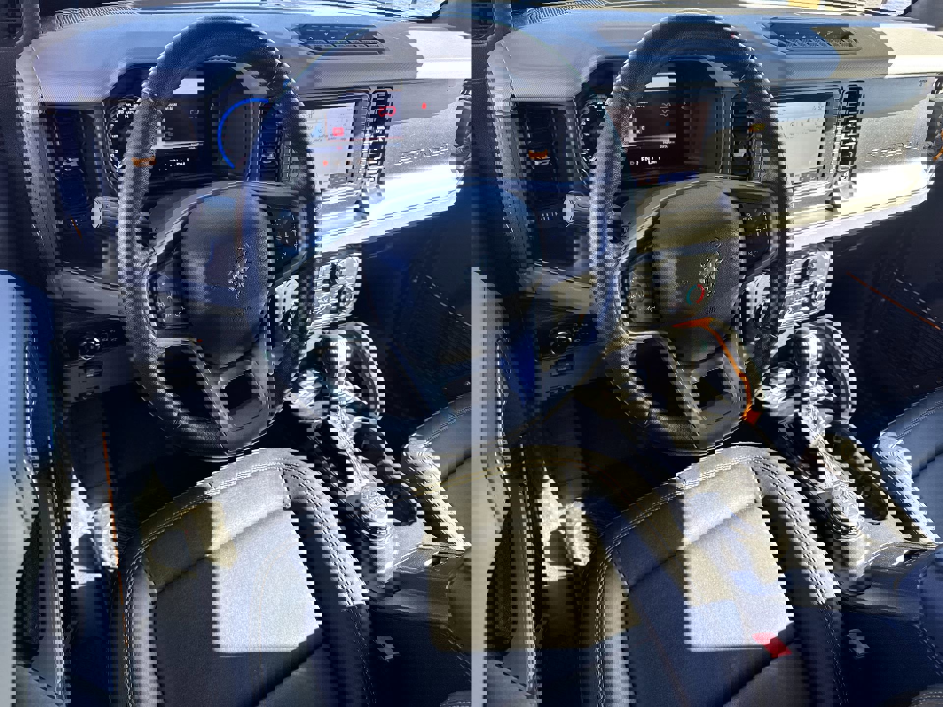 2023 Ford Bronco Badlands photo 6