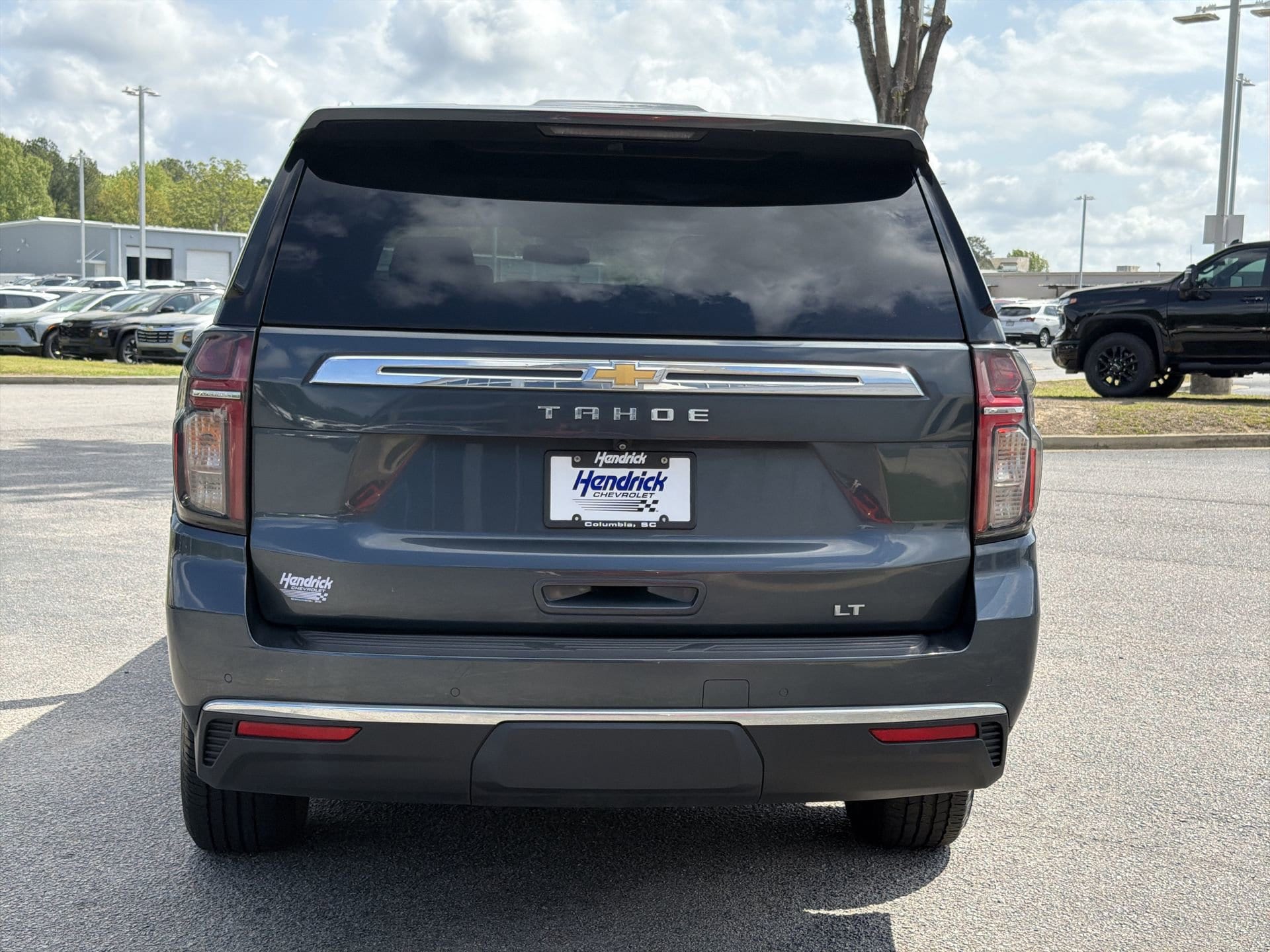 2021 Chevrolet Tahoe LT photo 3