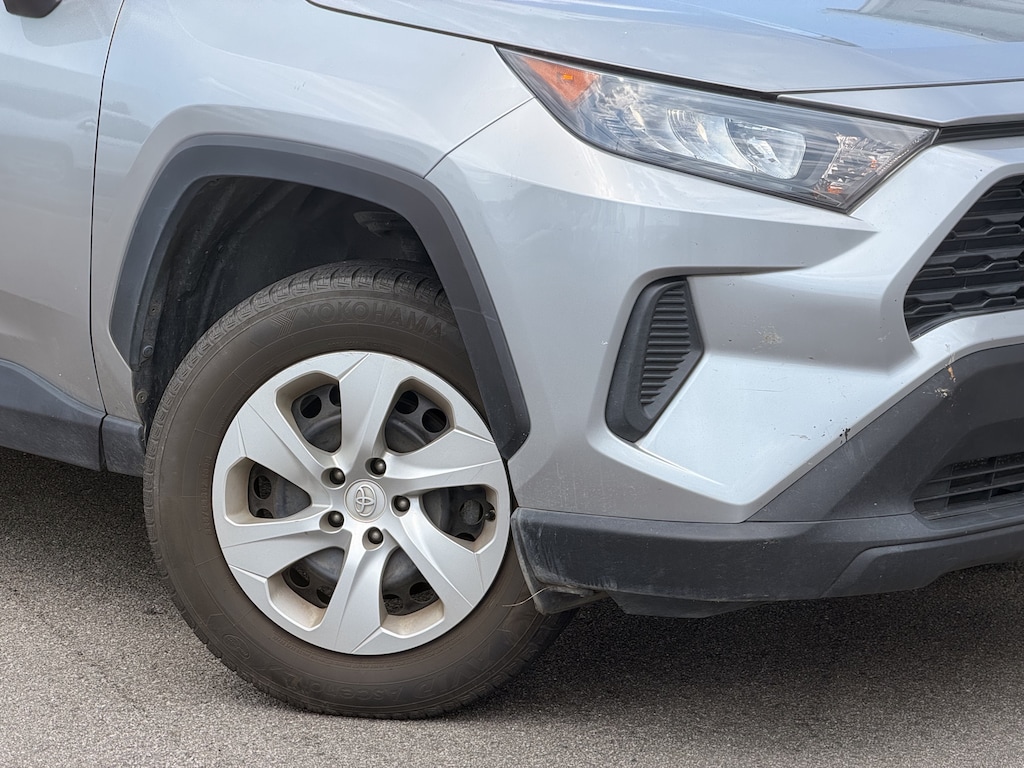 Used 2019 Toyota RAV4 LE SUV