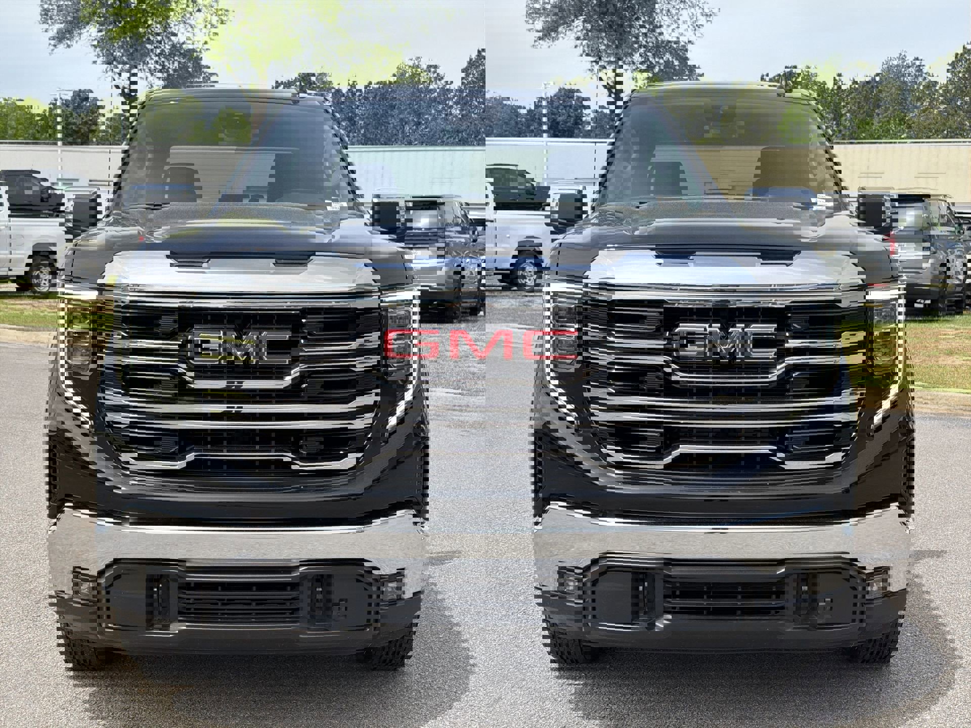 2024 GMC Sierra 1500 SLT photo 2