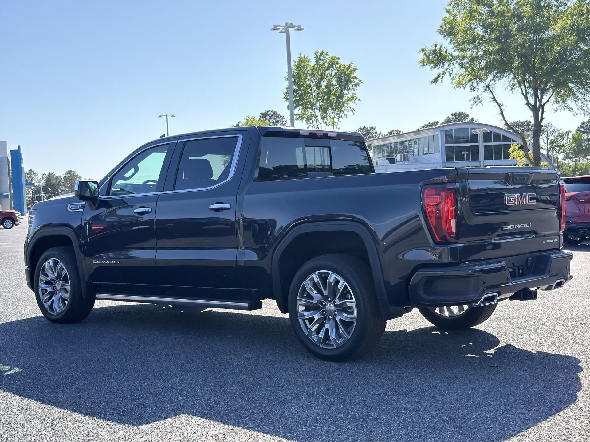 2025 GMC Sierra 1500 Denali photo 6