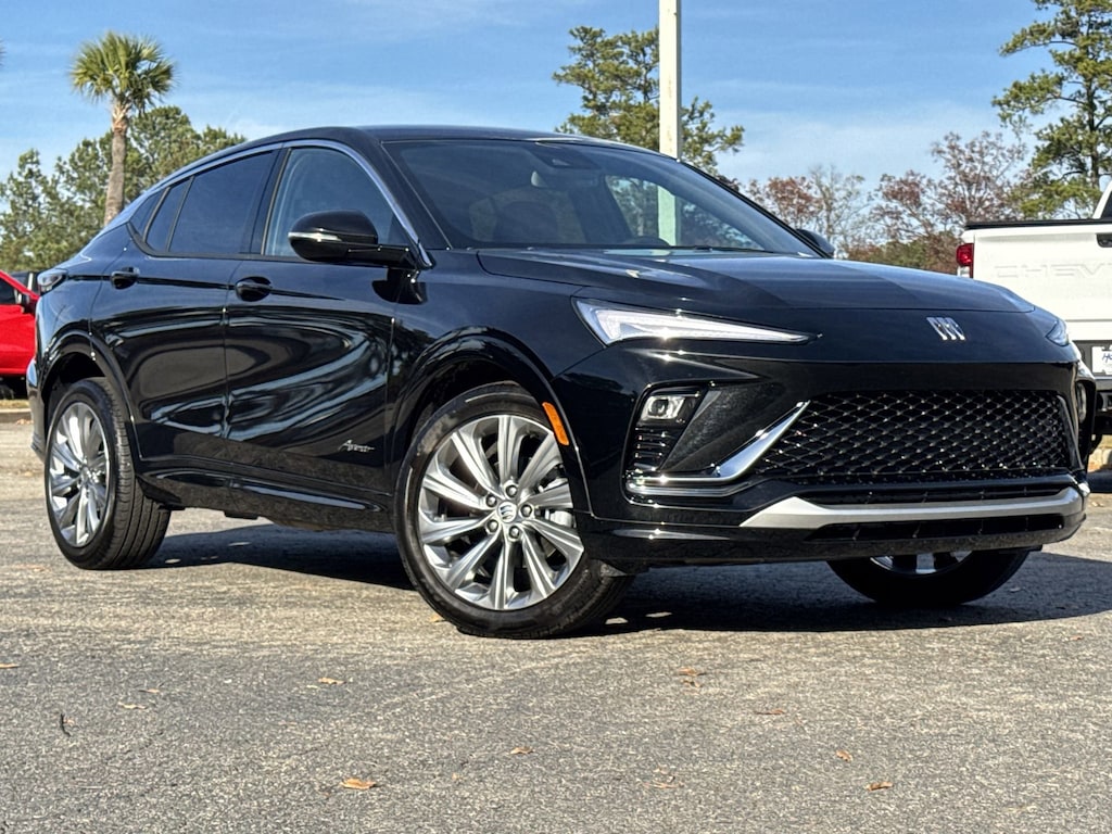 Used 2025 Buick Envista Avenir SUV
