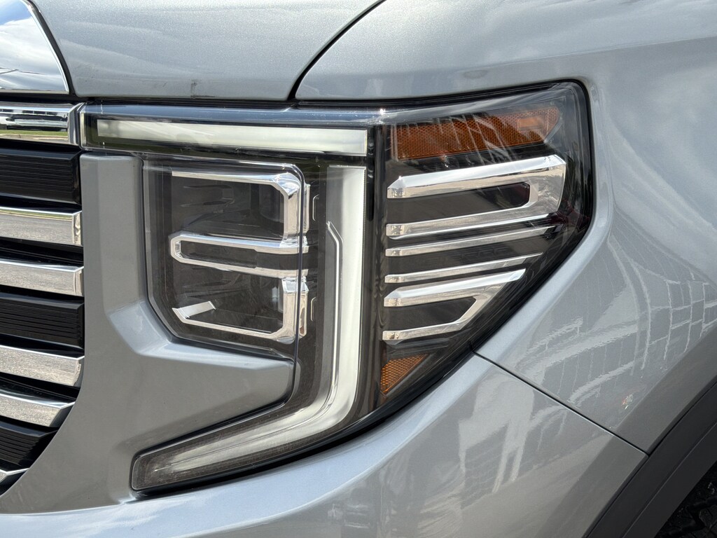 Used 2024 GMC Sierra 1500 SLT Pickup