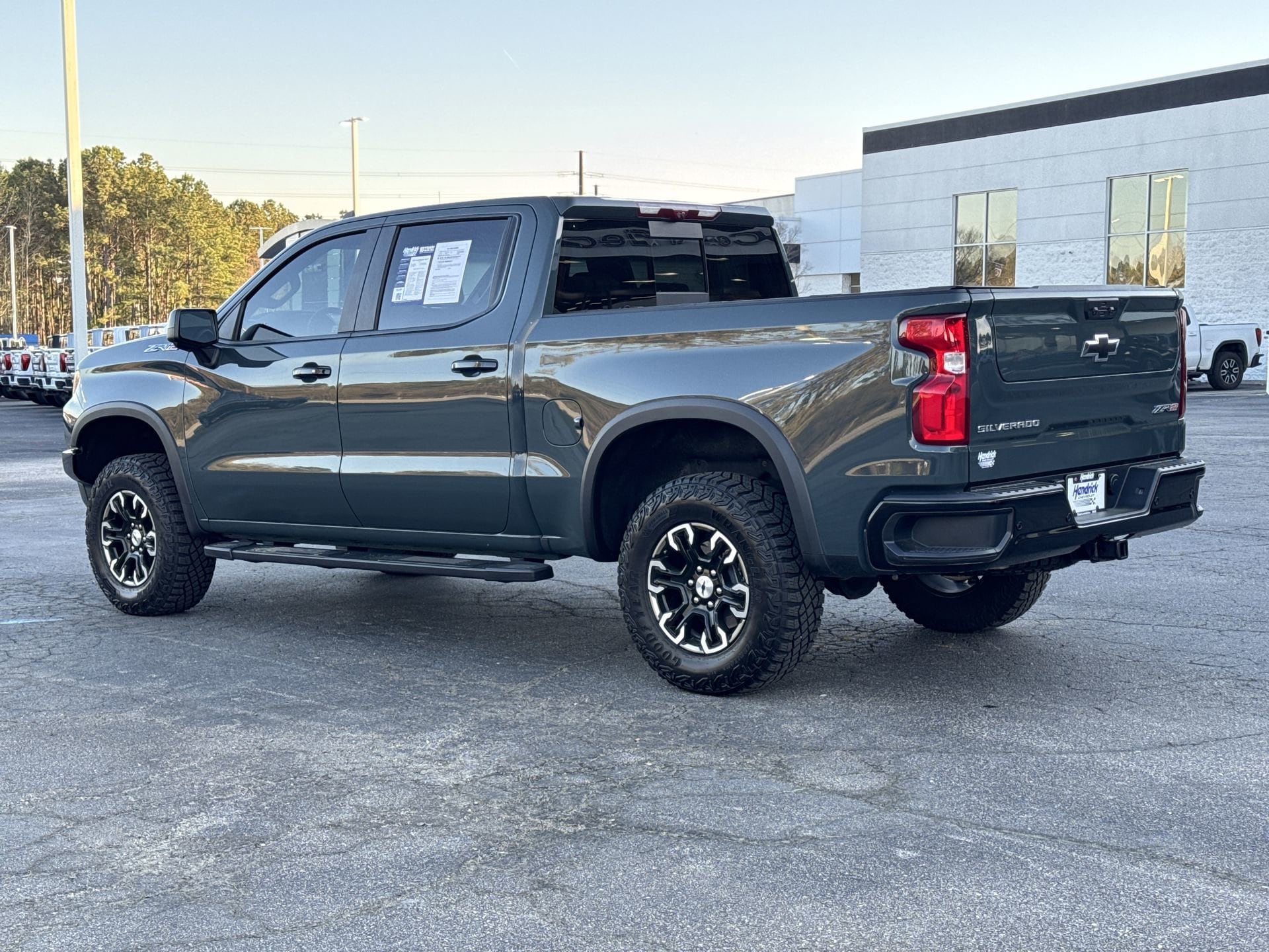 2025 Chevrolet Silverado 1500 ZR2 photo 6