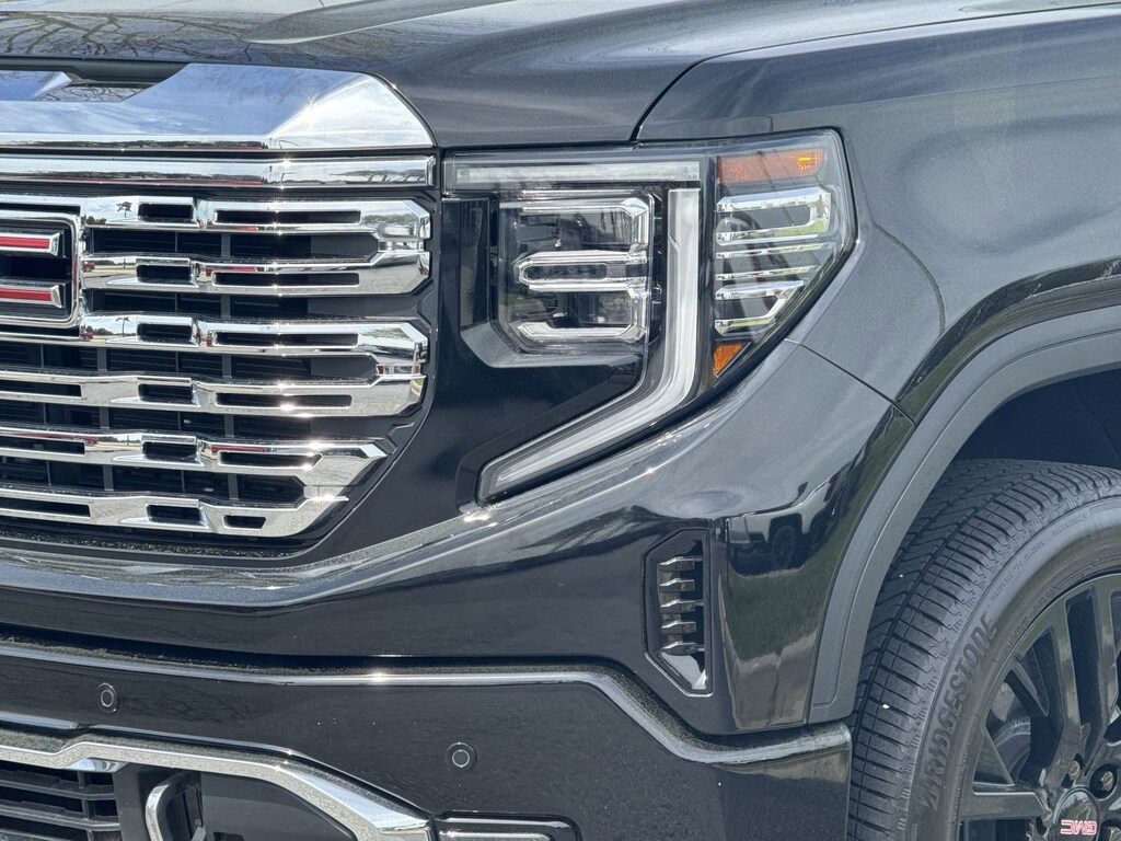 Used 2025 GMC Sierra 1500 Denali Pickup