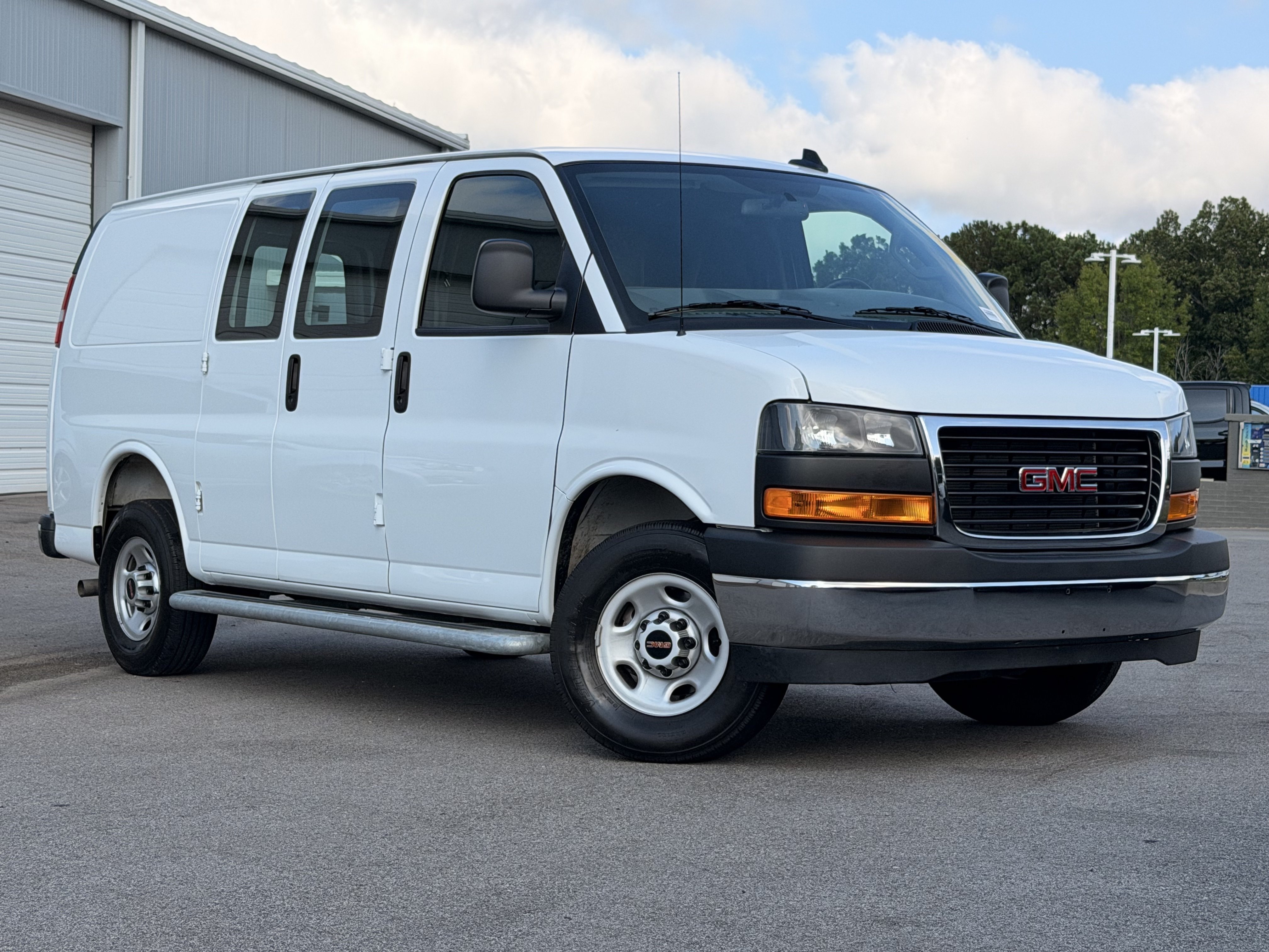 2025 GMC Savana Cargo Van Van
