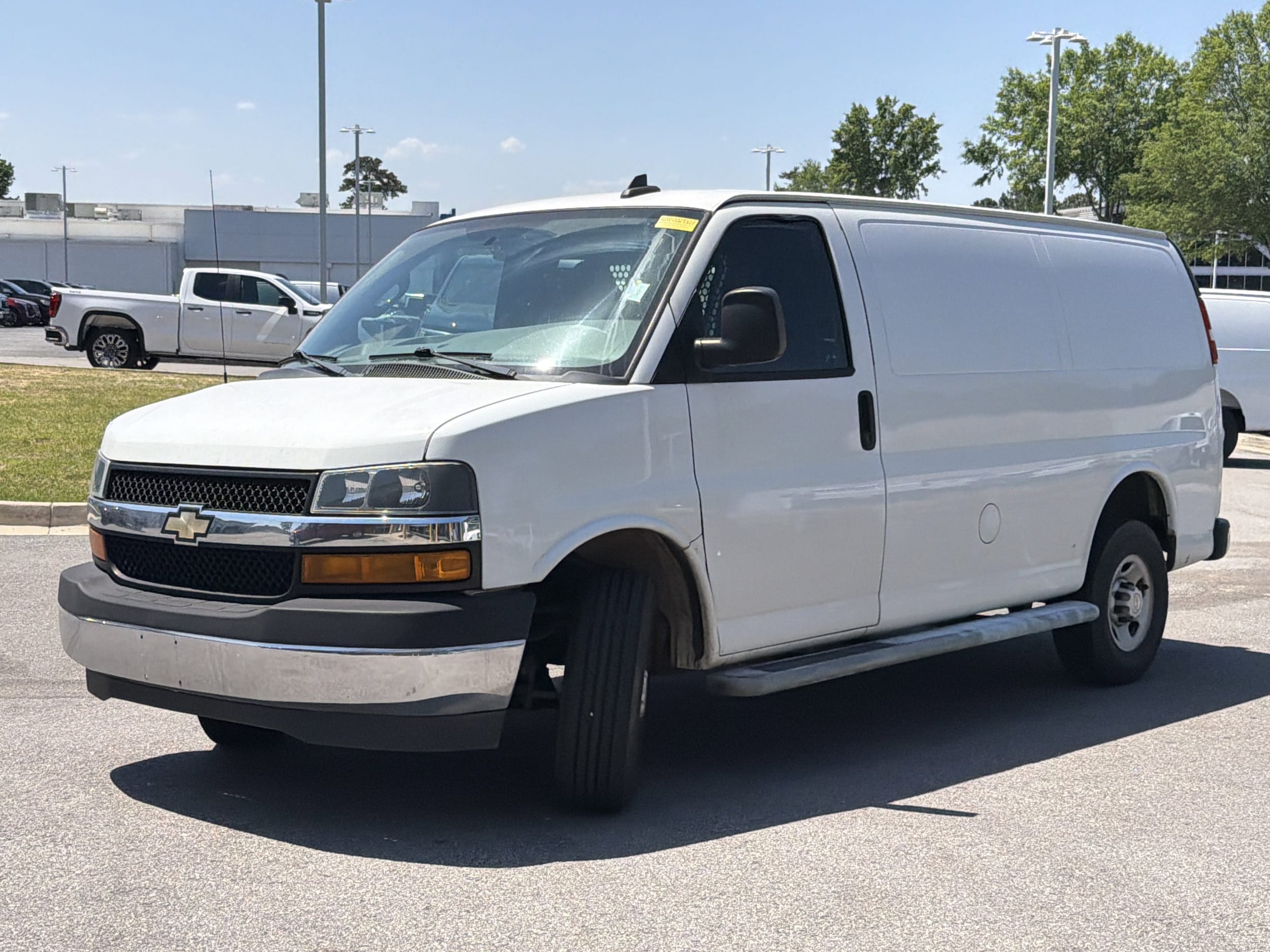 2019 Chevrolet Express Cargo Van photo 6