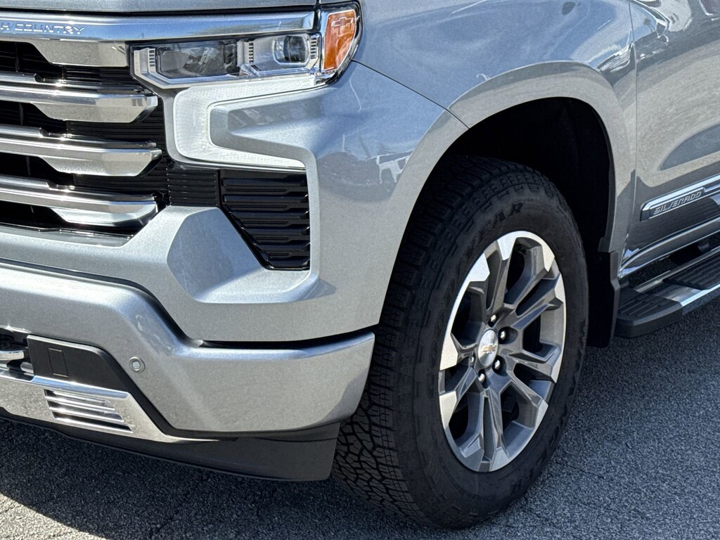 Used 2025 Chevrolet Silverado 1500 High Country Pickup