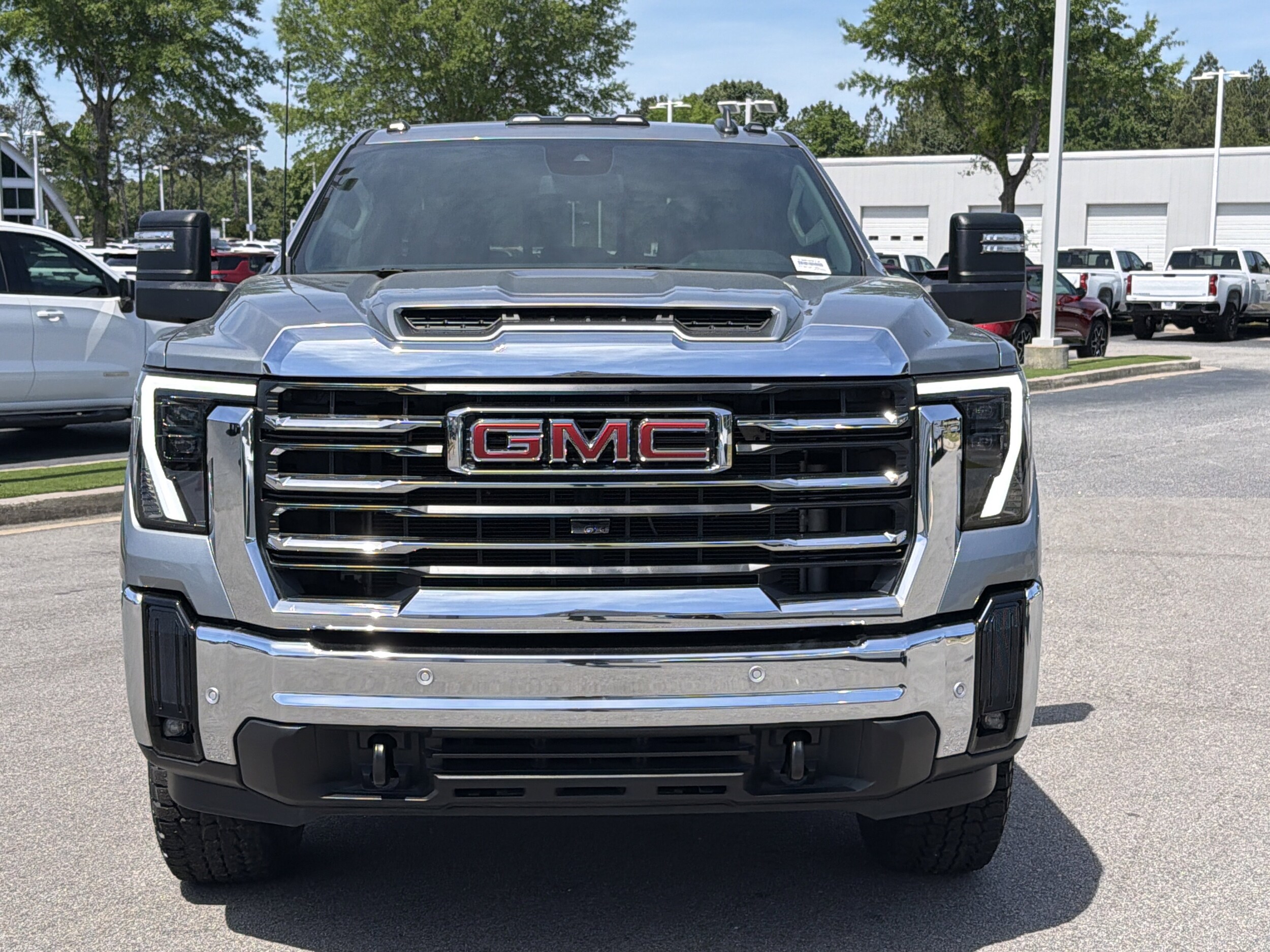 2025 GMC Sierra 2500HD SLE photo 5