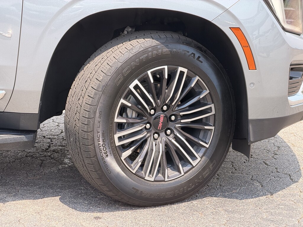 Used 2025 GMC Yukon XL Elevation SUV