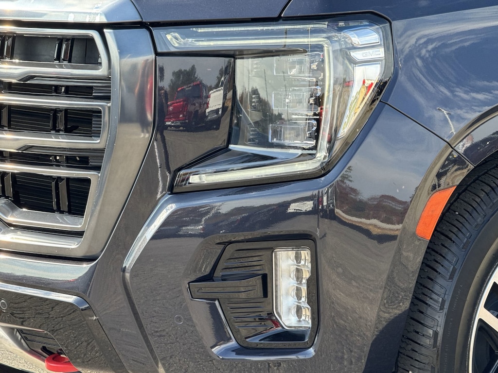 Used 2023 GMC Yukon AT4 SUV