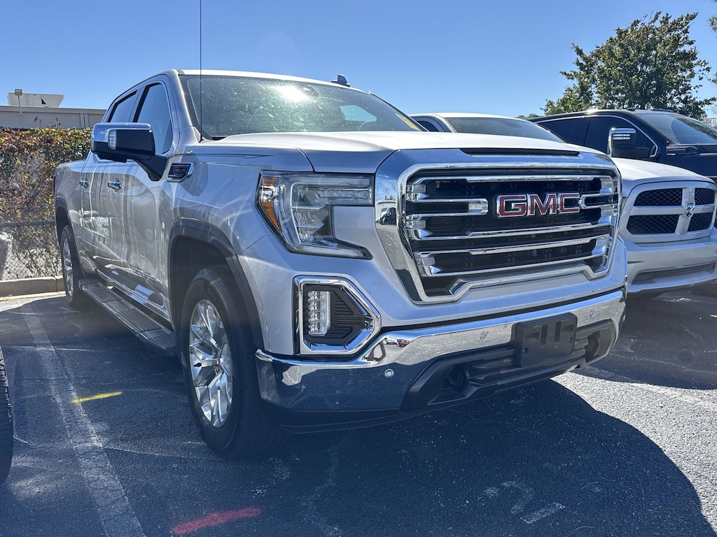 Used 2021 GMC Sierra 1500 SLT Pickup