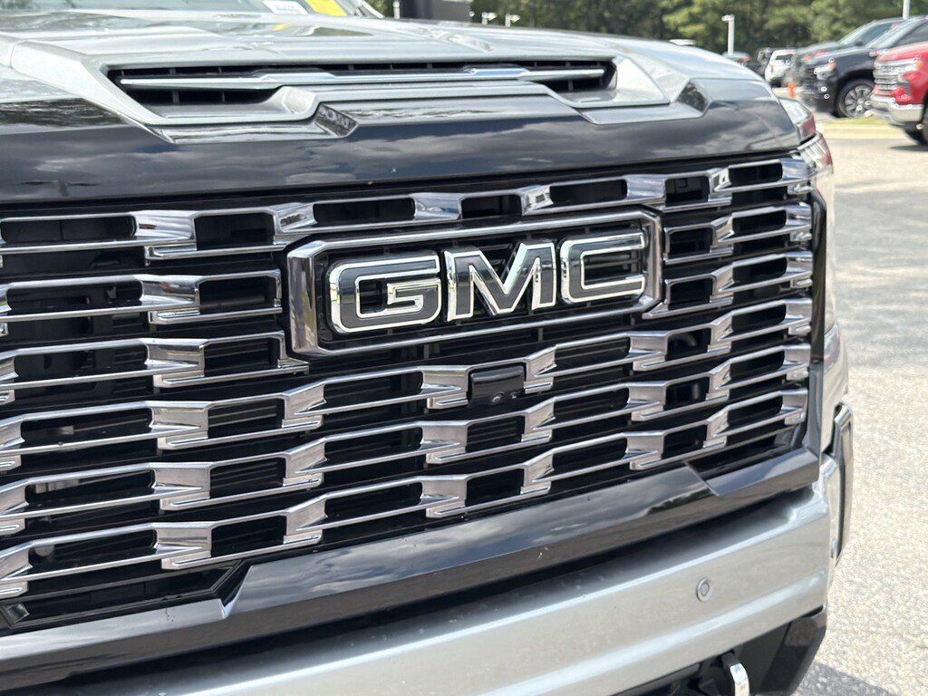 Used 2026 GMC Sierra 2500HD Denali Ultimate Pickup