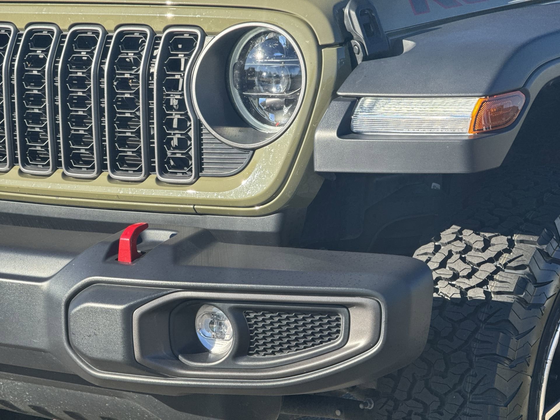 2025 Jeep Wrangler Rubicon photo 5