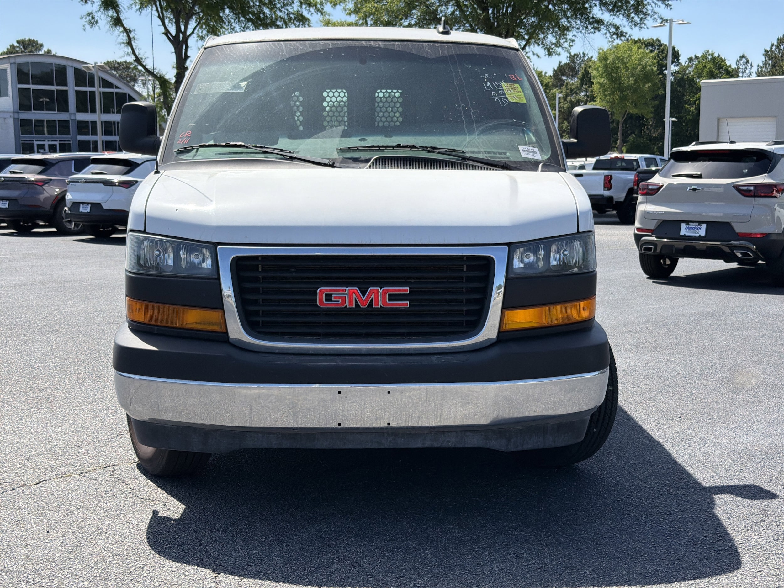 2024 GMC Savana Cargo Van photo 5