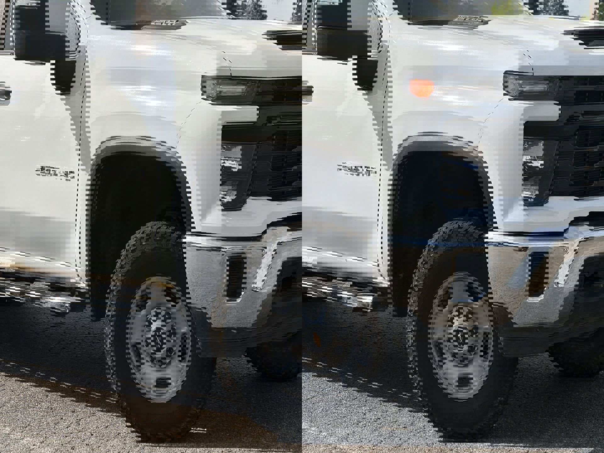 2024 Chevrolet Silverado 2500HD Work Truck photo 5